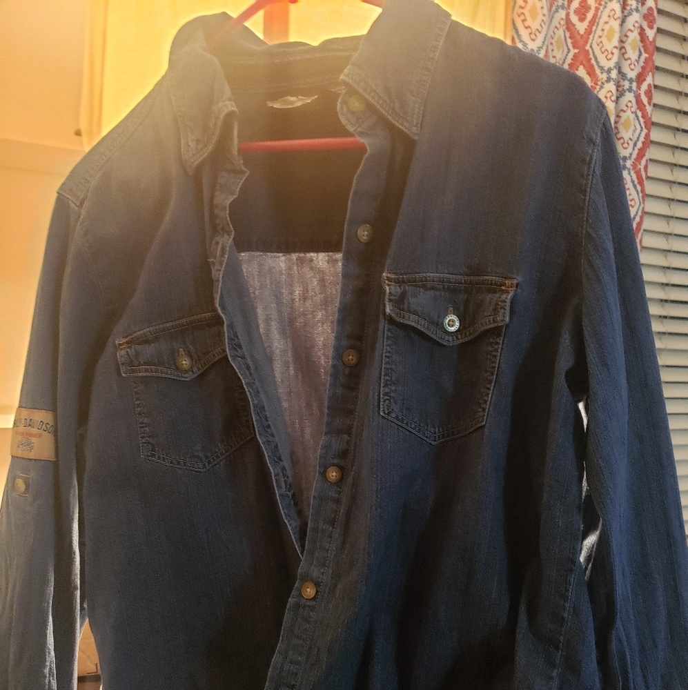 Authentic Ladies Harley Davidson Jean shirt